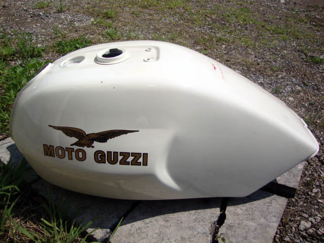 GAS TANK WHITE 27100222 (#27100222)