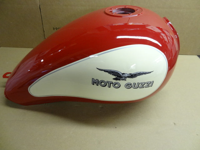 FUEL-TANK RED/WH E (#03100223)