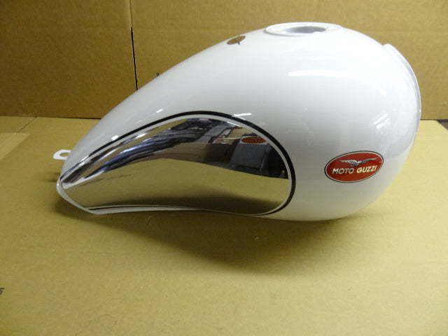 GAS TANK WHITE 02 EV (#89000467)