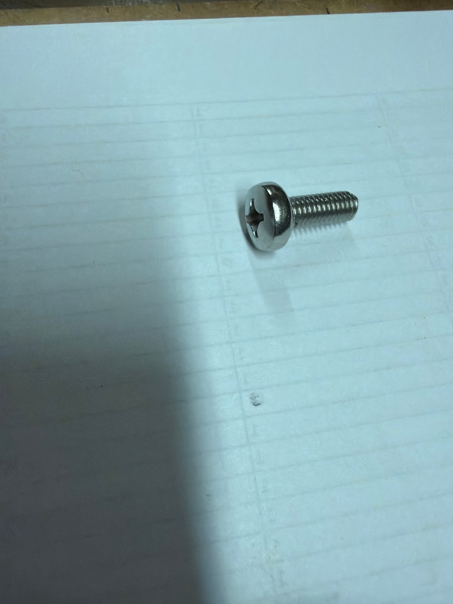 BUTTON HEAD SCREW (#AP8150377)