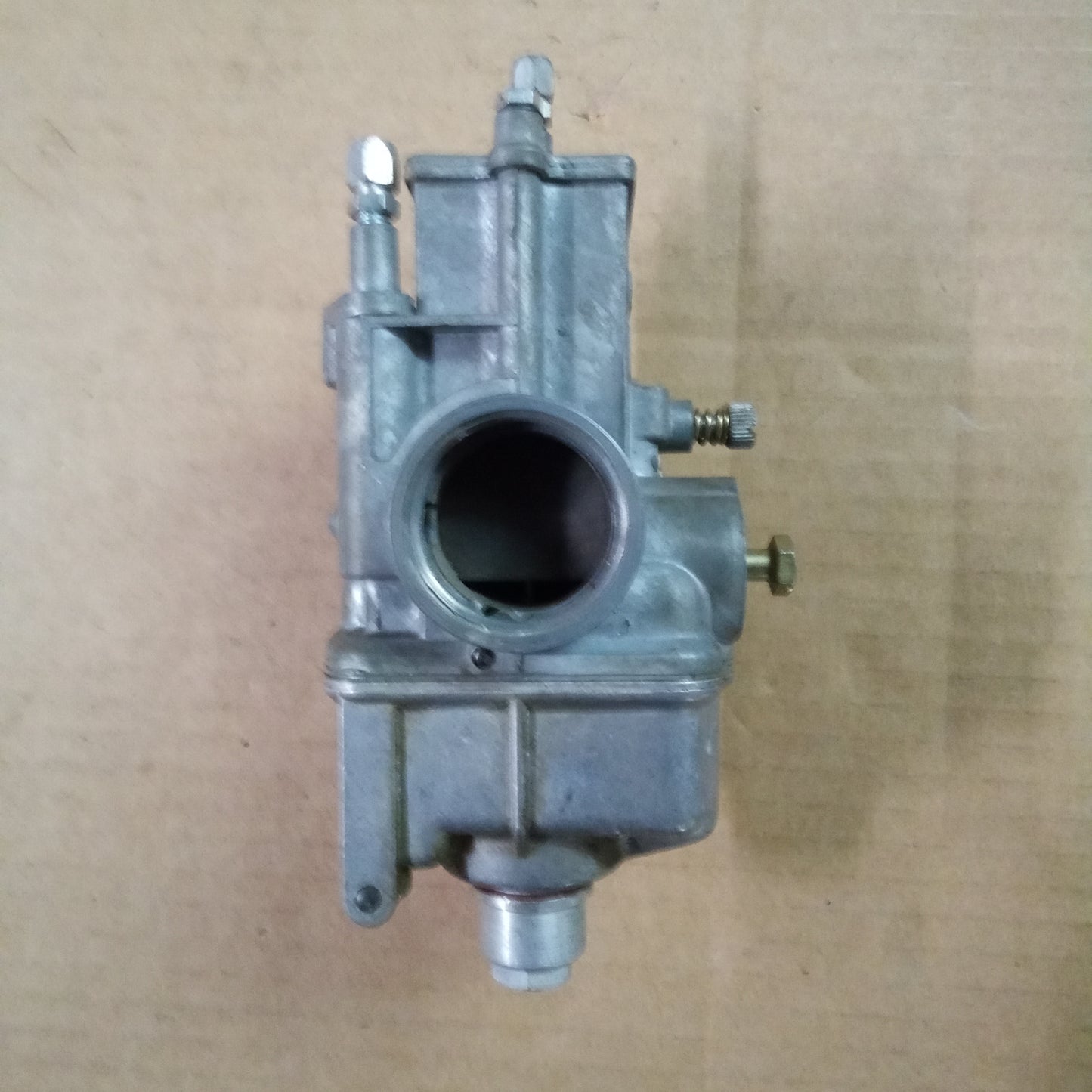 RH CARBURATOR (#17112665)