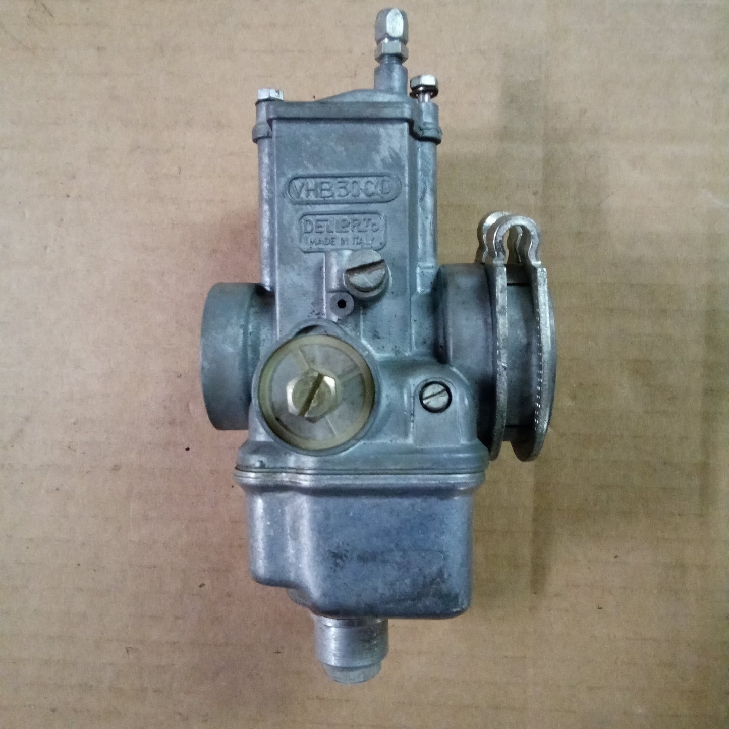RH CARBURATOR (#17112665)