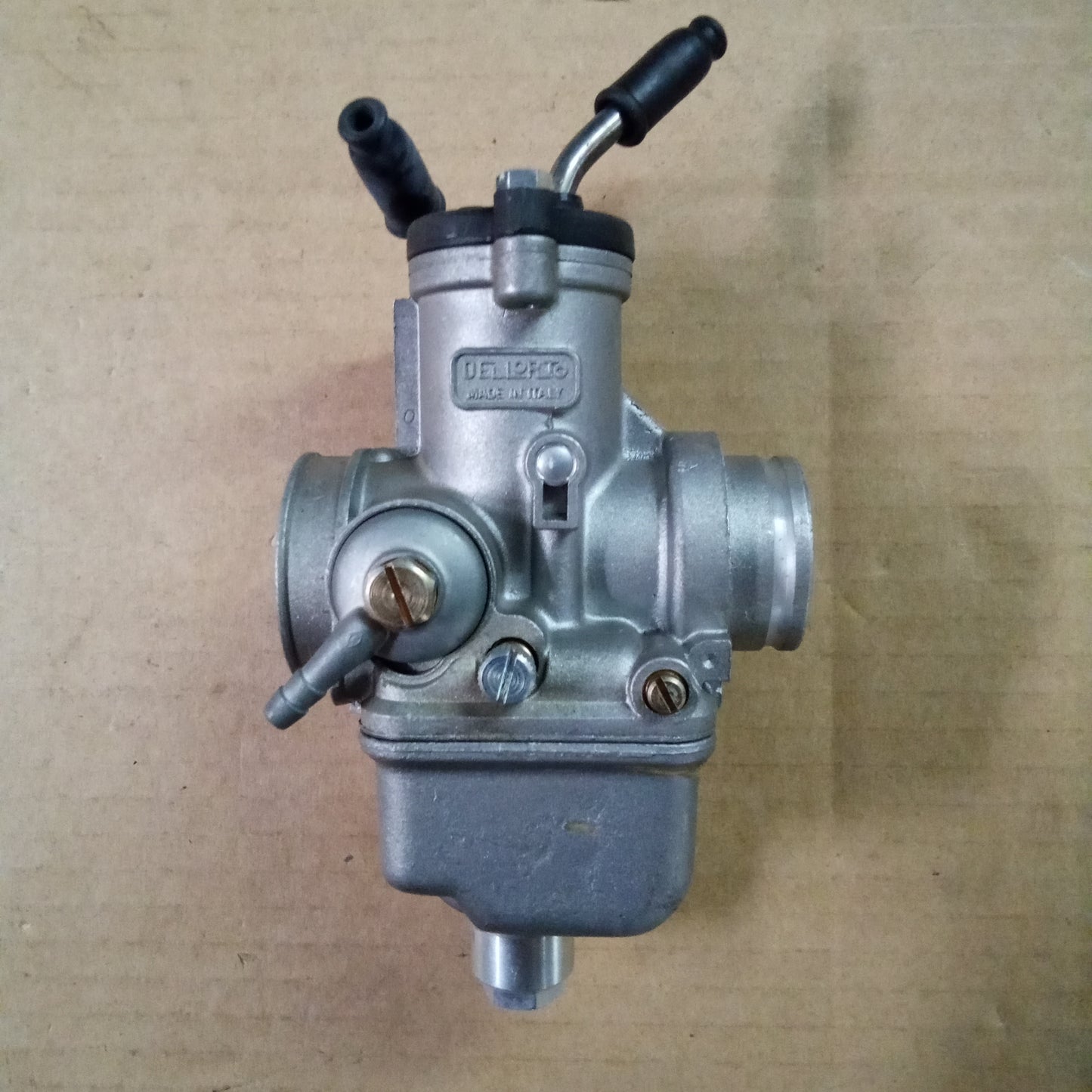 CARBURETOR RH B (#27112674)