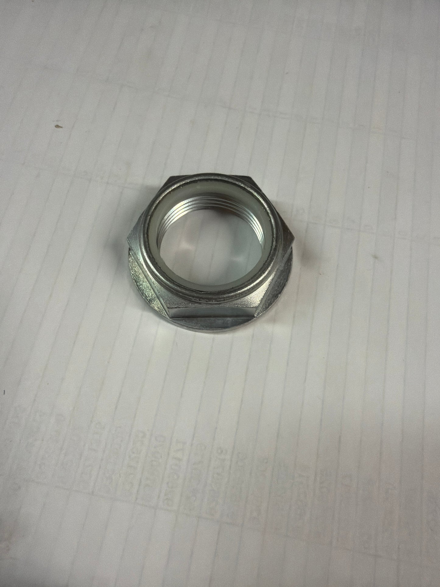 Wheel spindle nut M25x1,5 (#AP8152324)