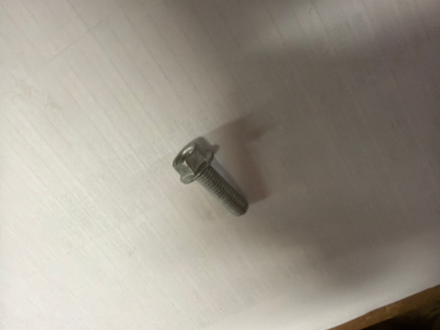 Screw w/flange (#AP8152273)