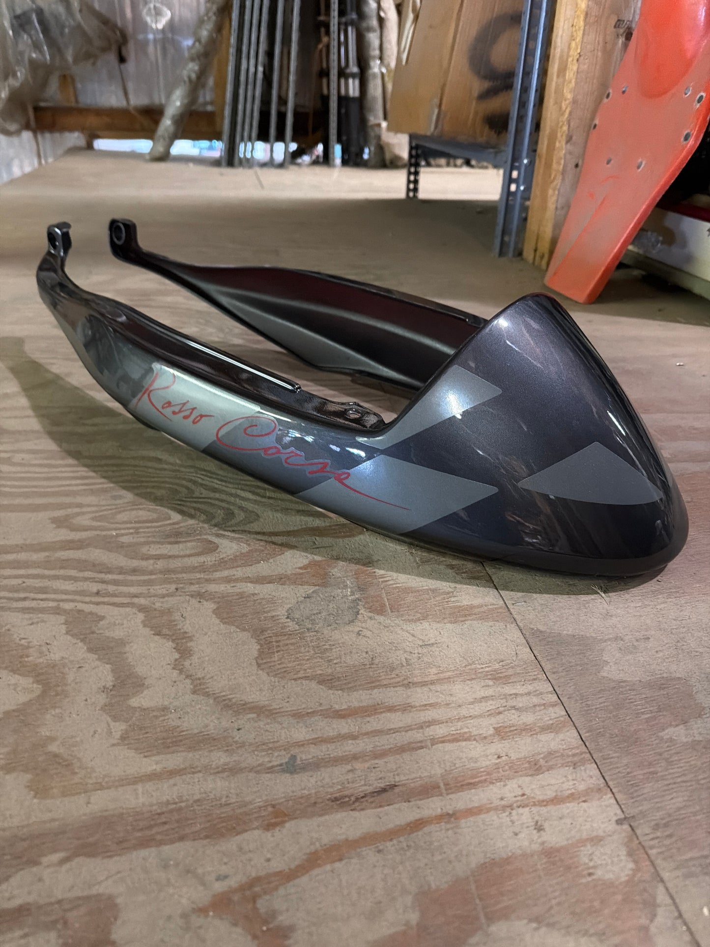 Tail piece cover grey/chrome (#01573190)