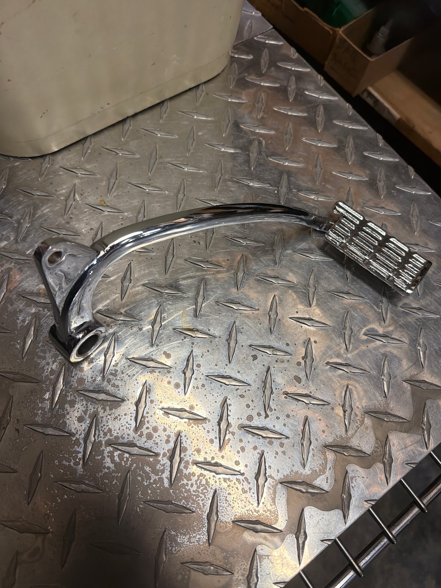 BRAKE PEDAL (#03675930)