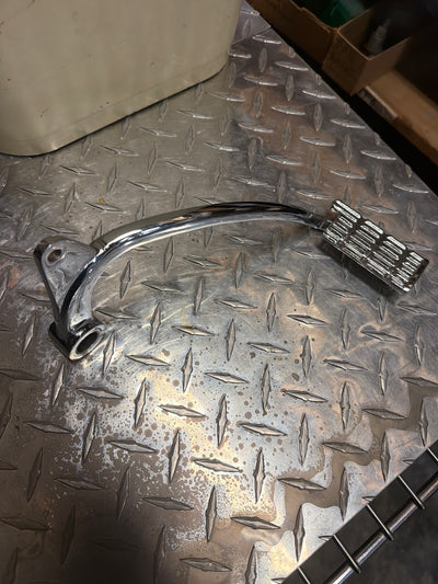 BRAKE PEDAL (#03675930)