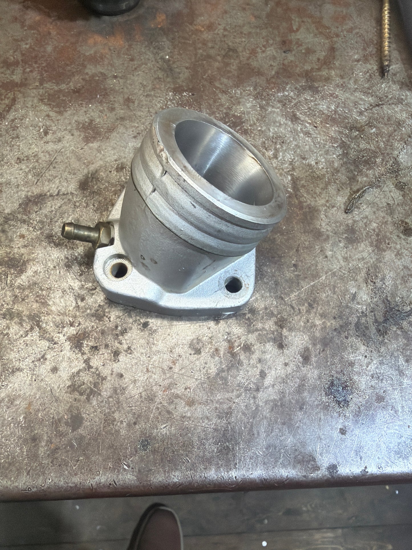 MANIFOLD RH A (#30115070)