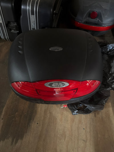 Givi Topcase (#E450)