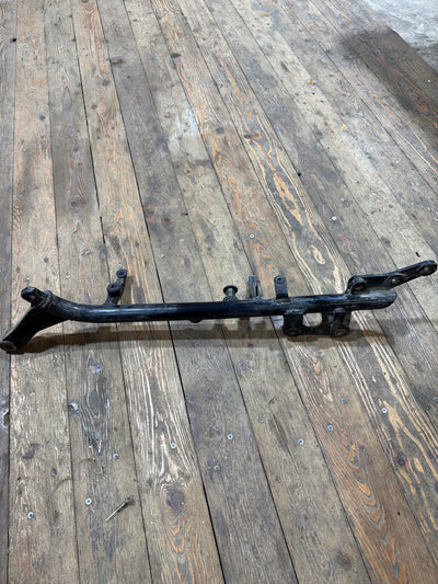FRAME LWR RH C (#03420300)