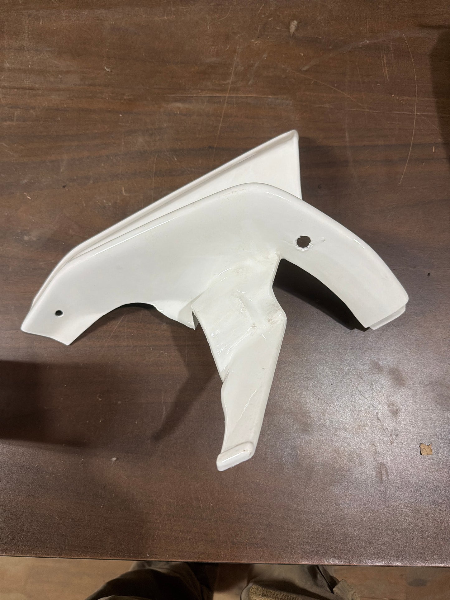 RH SPOILER WHIT B (#27449322)