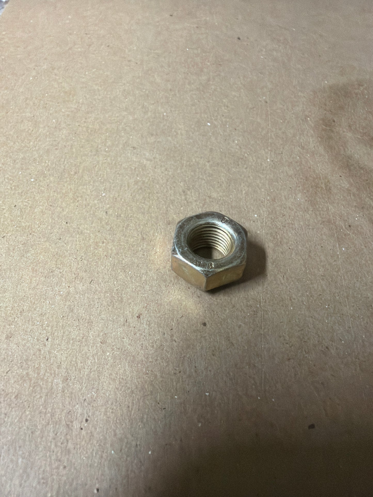 NUT A (#92630513)