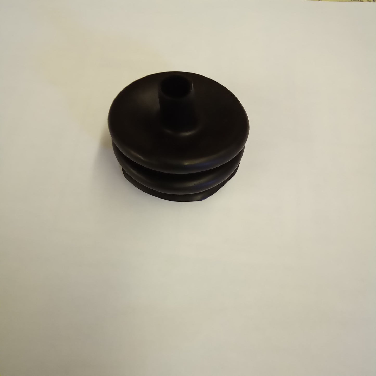 RUBBER SWITCH CAP (#13735840A)
