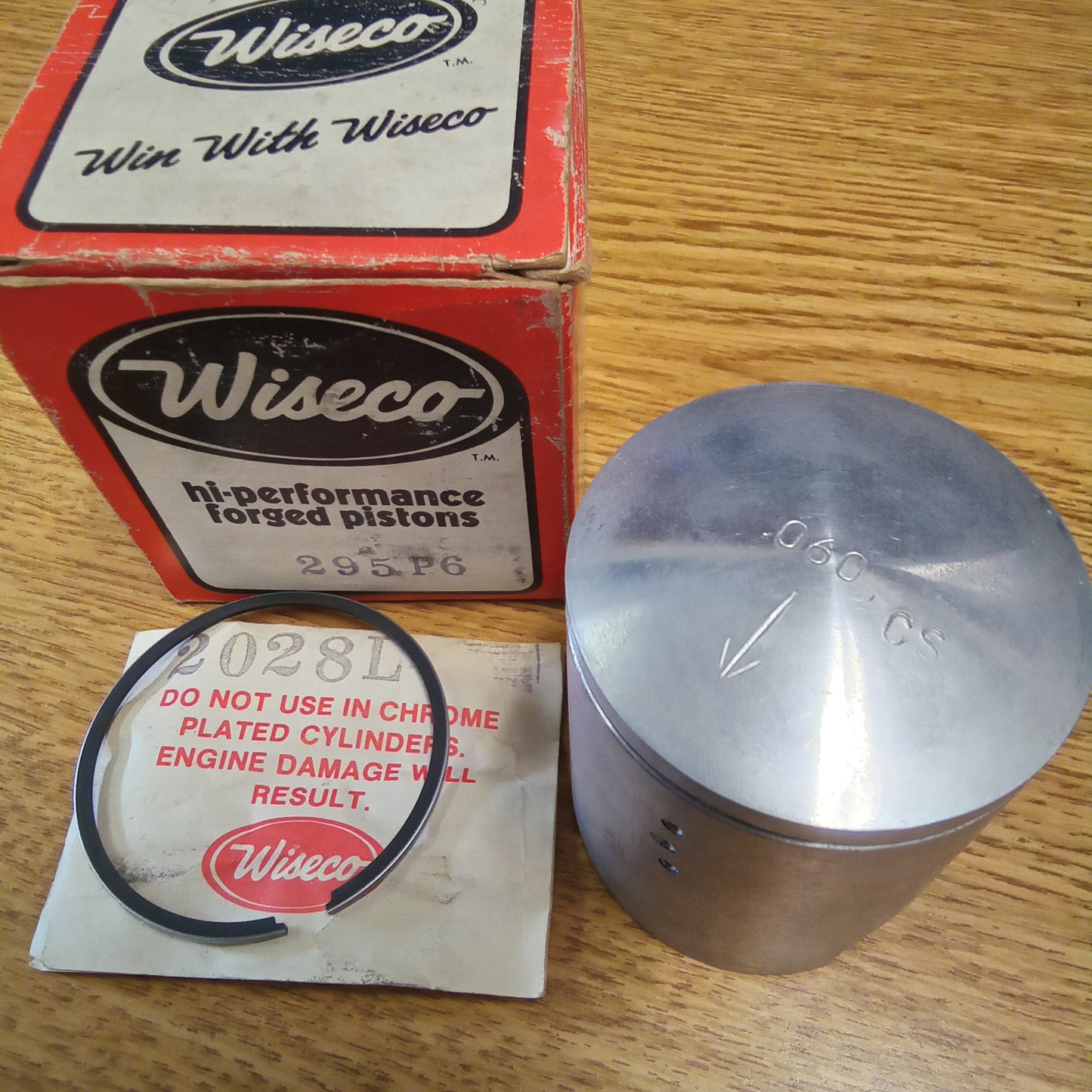 WISECO Piston 295P6 Suzuki TM100 Oversize 0.060