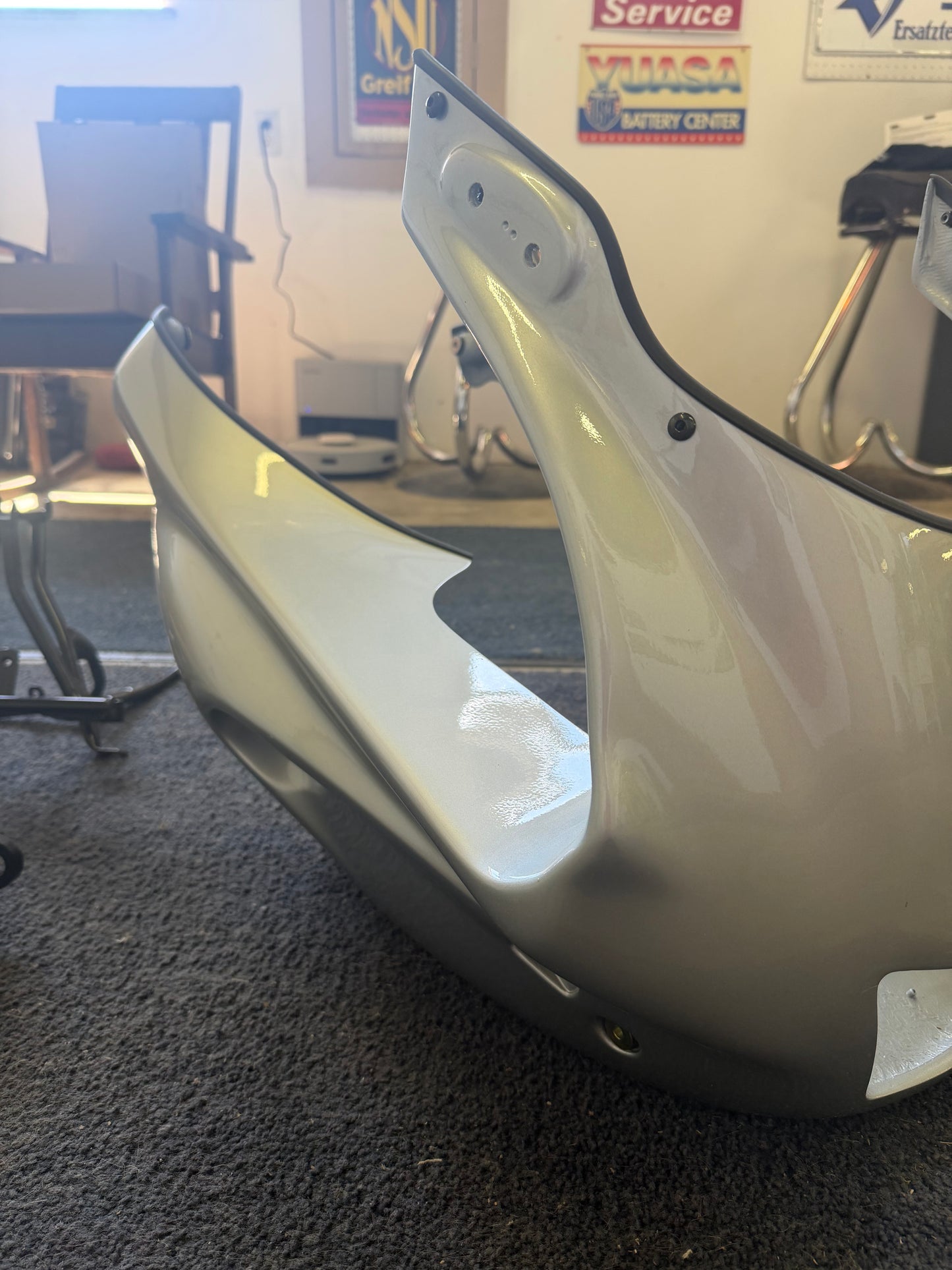 1100 Carb Sport Euro fairing kit.