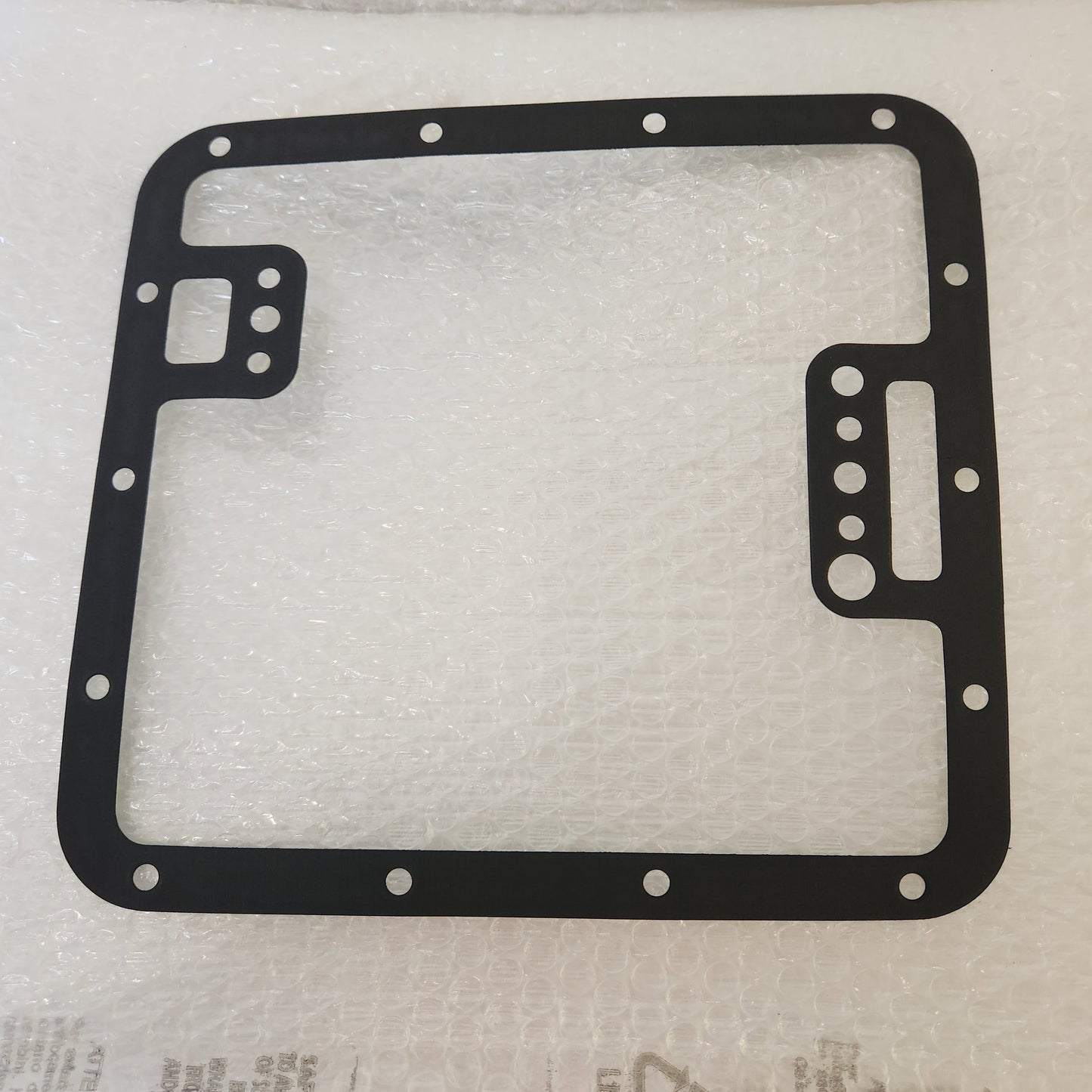 Reusable oil pan gasket