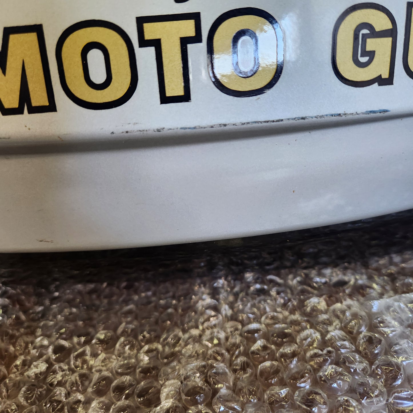 GAS TANK SILVER/BLACK C (#19100240B)