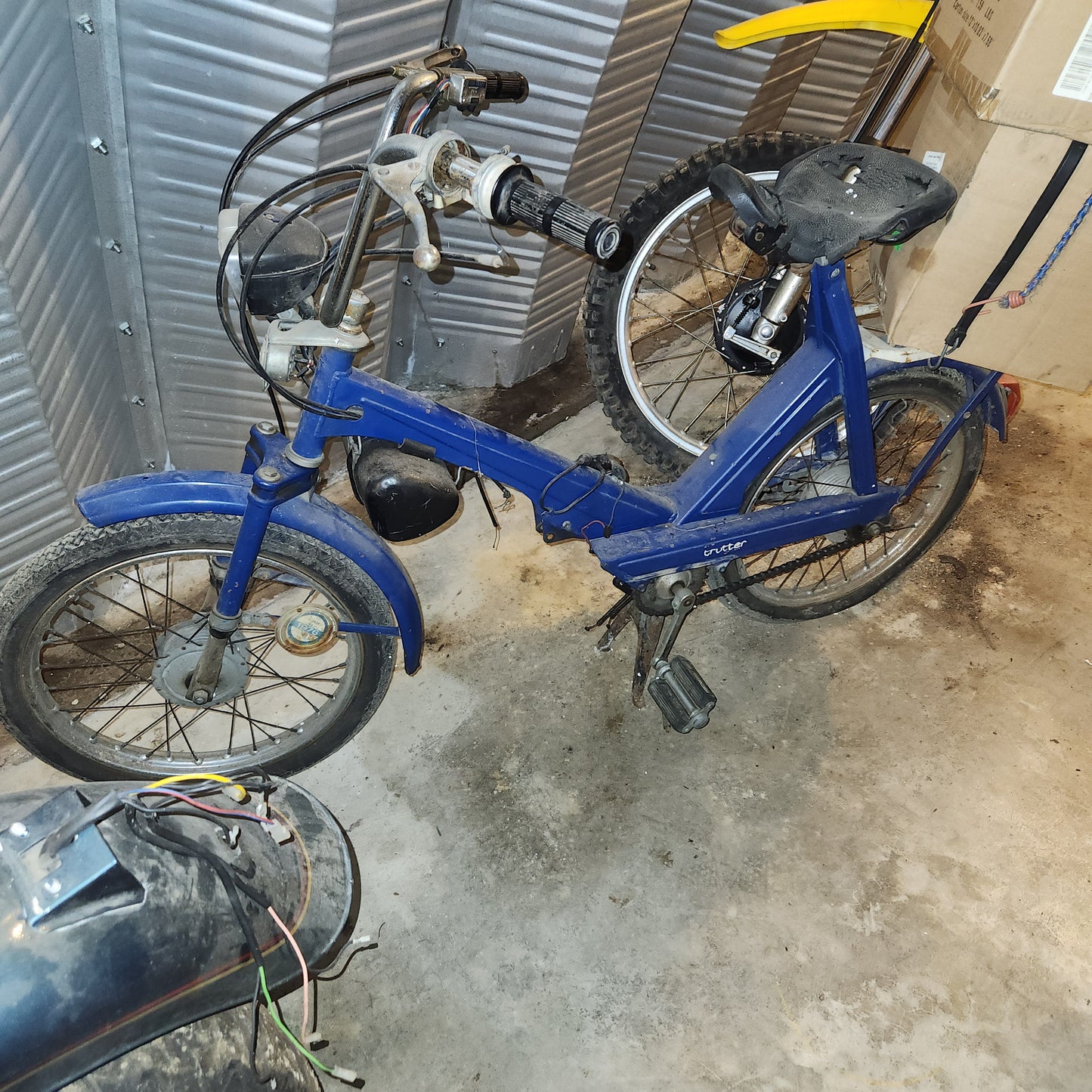 Guzzi Trotter moped project