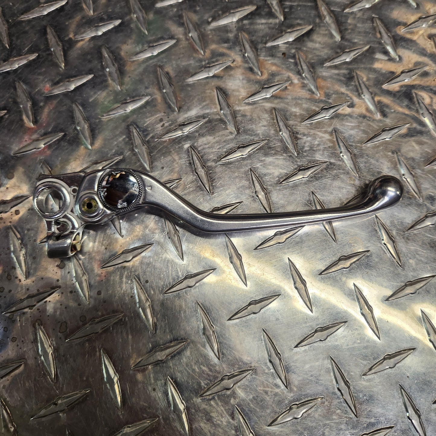 BRAKE LEVER A (#37605605)