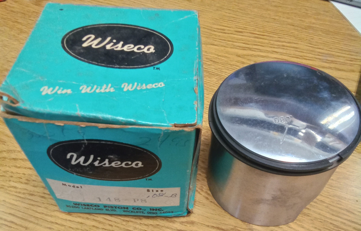 WISECO Piston 0.80 Oversize Kawasaki 250 Big Horn 148P8