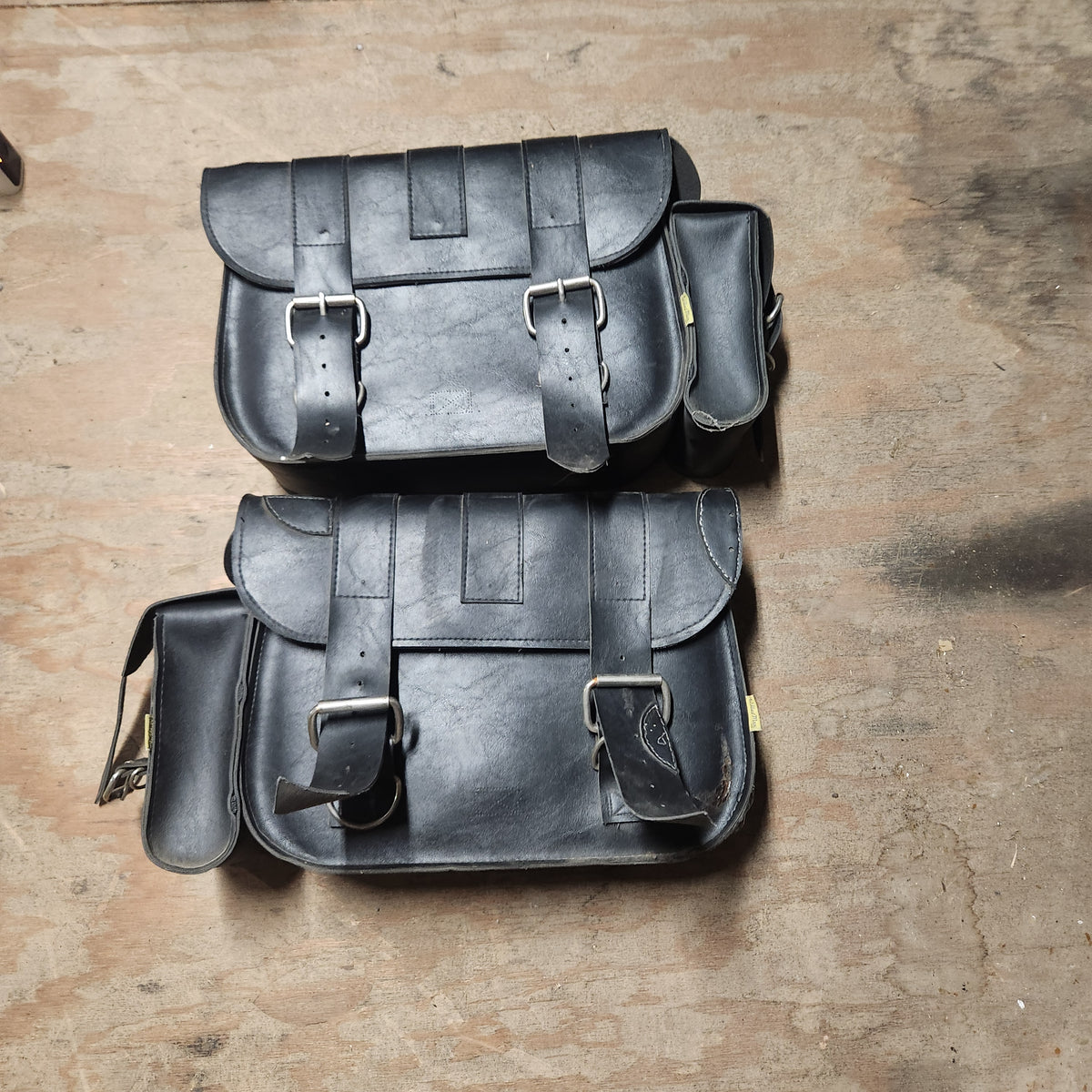 Used Willie and max saddle bags