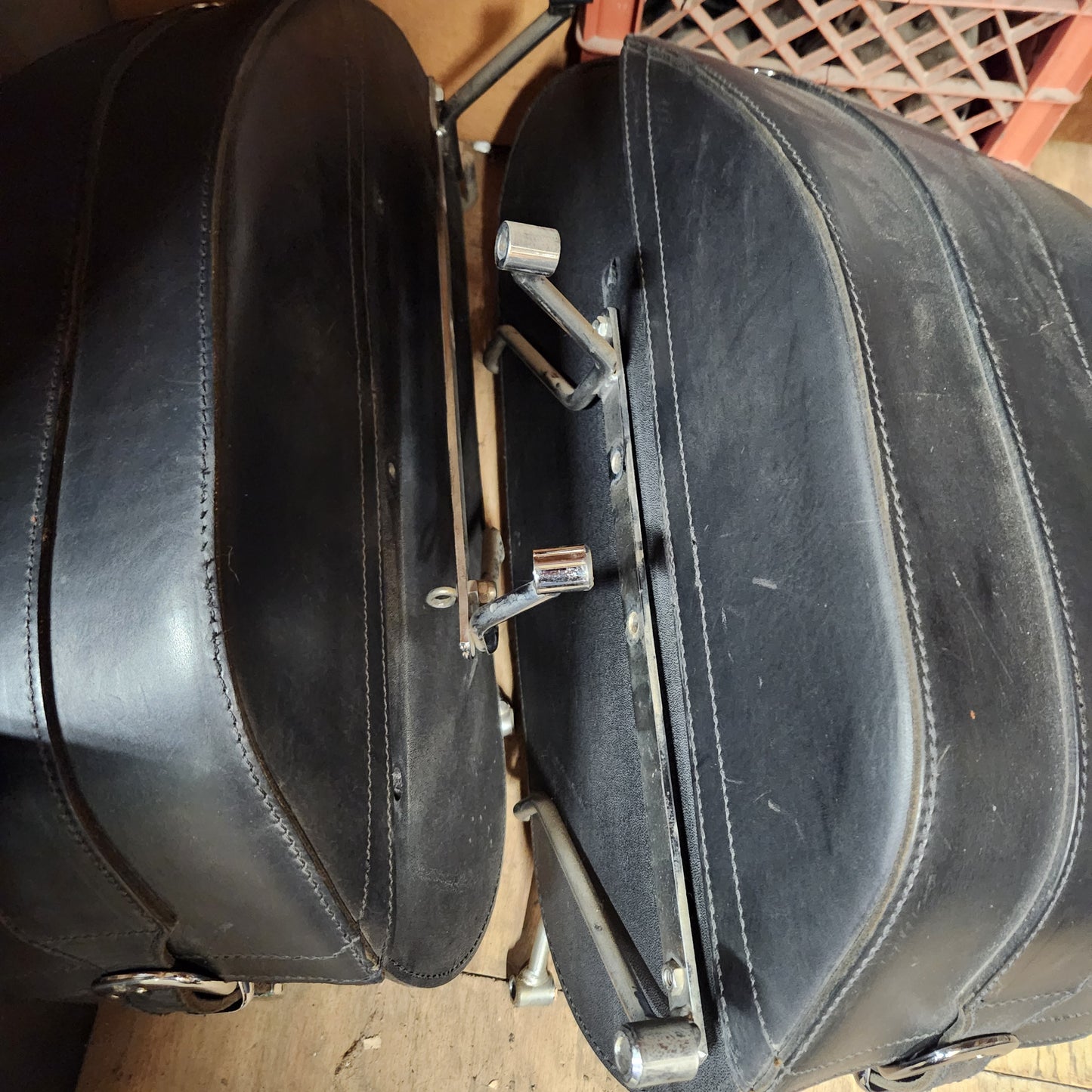 Used BAG KIT LTHR (#97012400000)