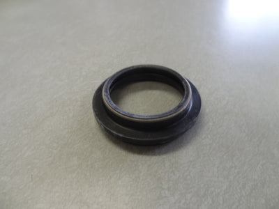 V11 SPORT DUST SEAL (#01530571)