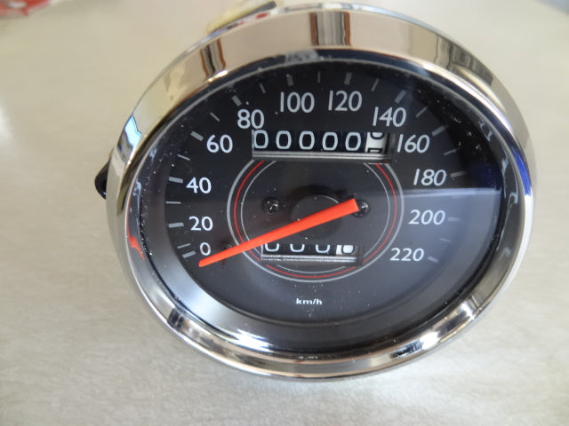 SPEEDOMETER,KMH BLACK FACE (#03761570)