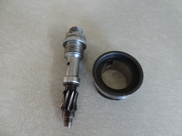 SPEEDO DRIVE ASSY (#03762550)