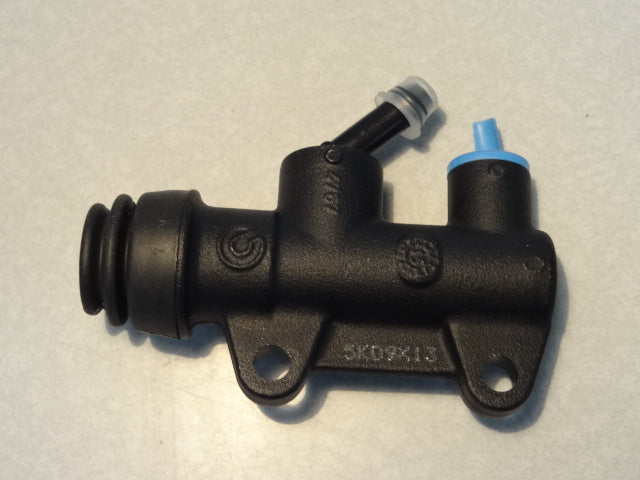 Rear Brake Pump (#05666930)