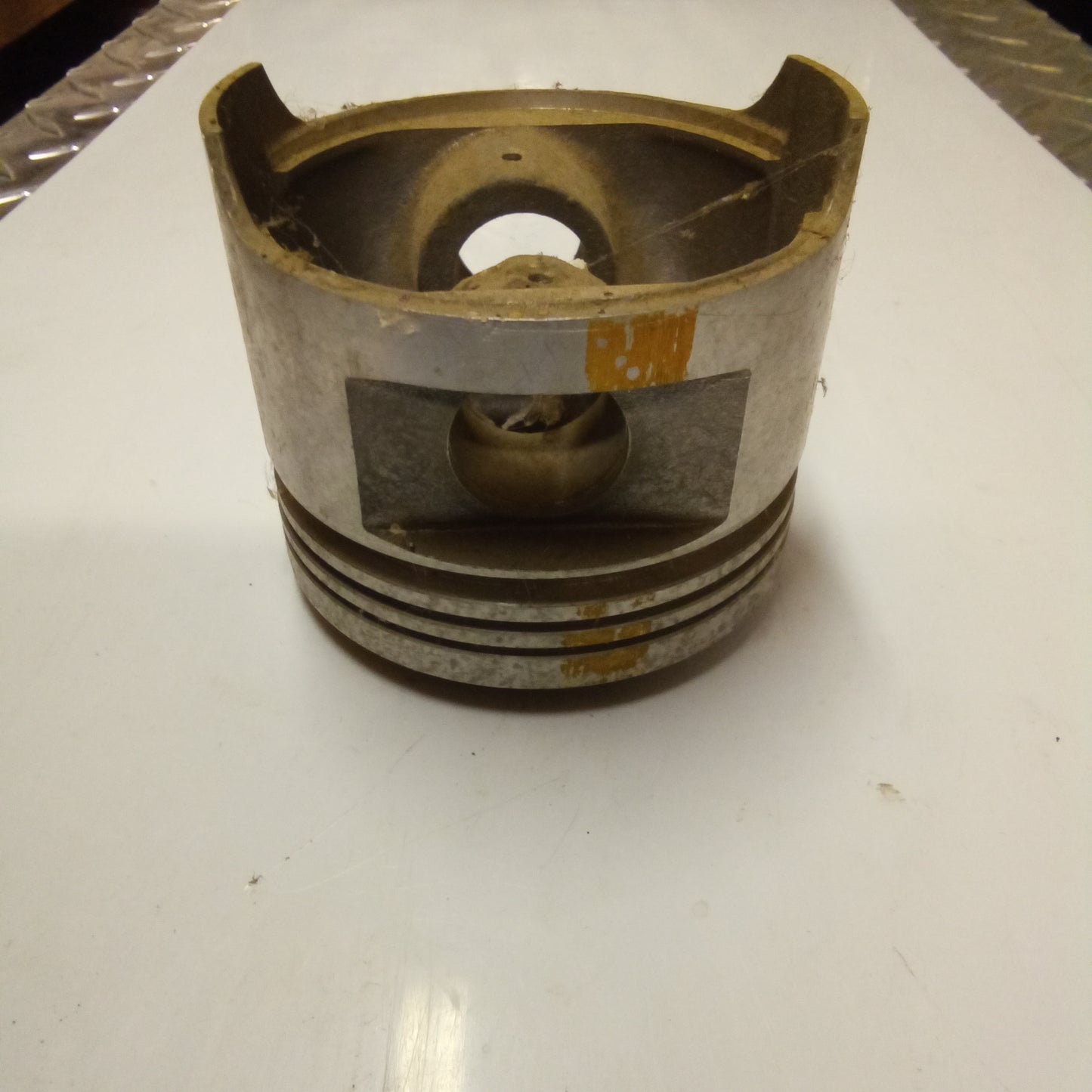 PISTON A T3 (#17060450)