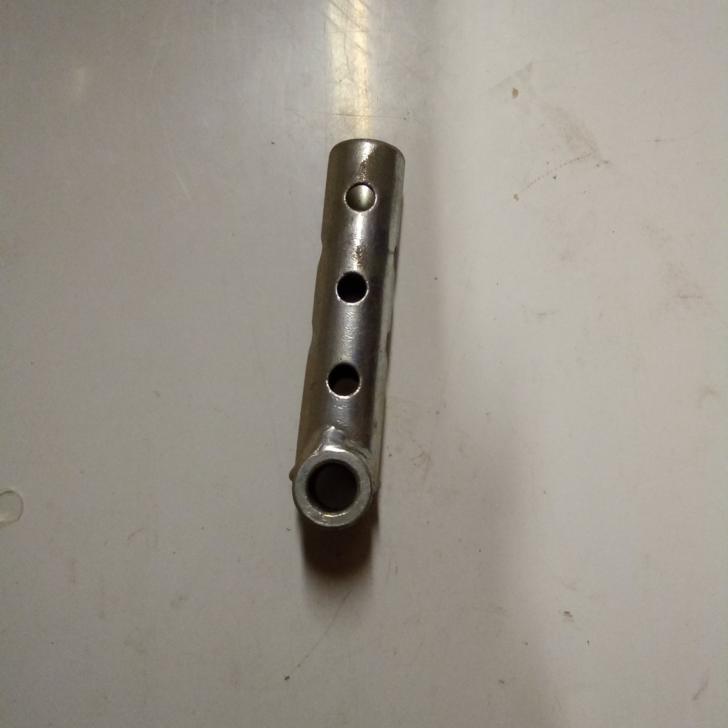 FOOT PEG RH-REAR (#14441300)