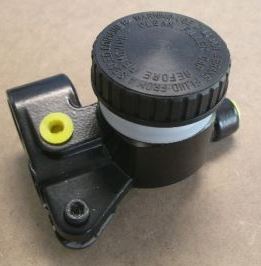 MASTER CYLINDER (#17660253)