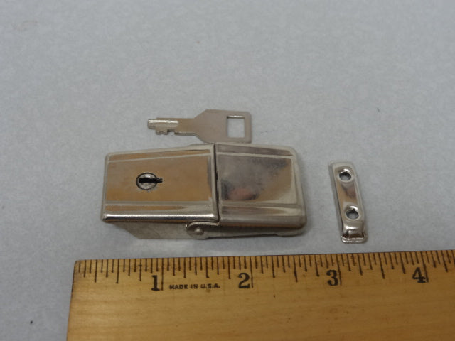LOCK W/KEY (#18484050)