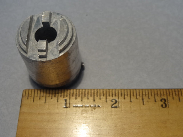 LOWER CAP (#19527460)