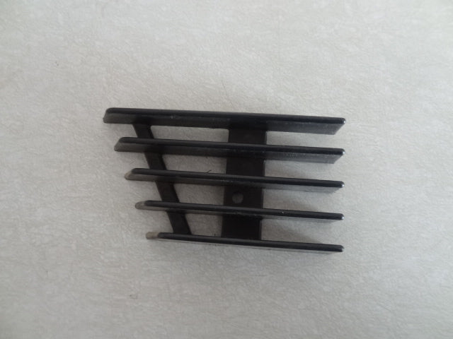 LH GRILL (#19925100)