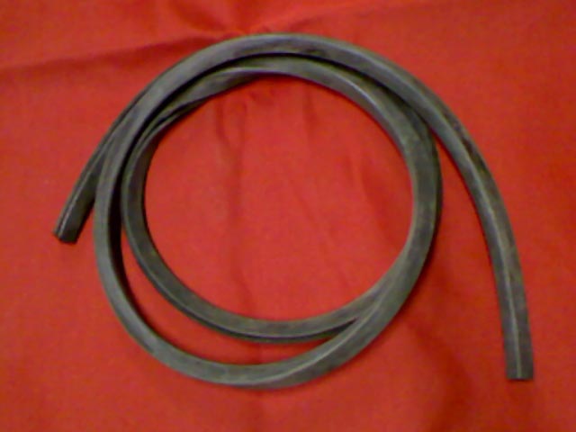 RUBBER MOLDING (23931082) (#23931082)