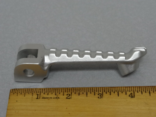 FOOTREST RH FRONT (#30440705)