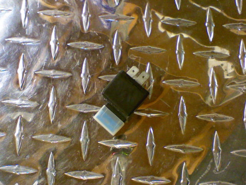 RELAY-WITH FUSE (#30732500)