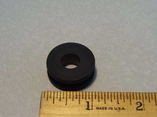 Rubber spacer (#32577910)