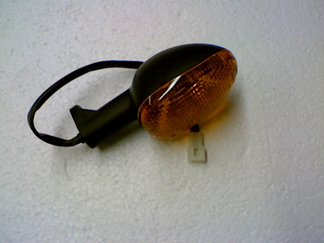 BREVA RH FRONT LH REAR TURN SIGNAL W/AMBER LENS (#32750611)