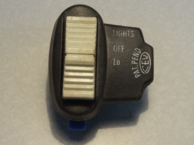 LIGHT SWITCH (#71735625)