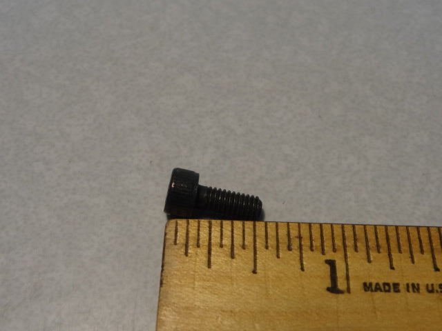 SCREW (#98612110)