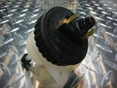 BRAKE RESERVOIR (#28665060)